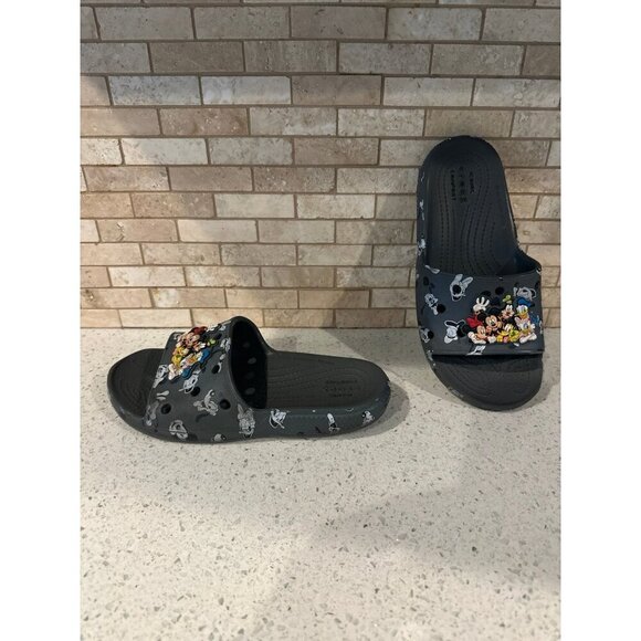 Mickey Mouse and Friends Slides for Adults by Crocs M4 W6 - Picture 5 of 6